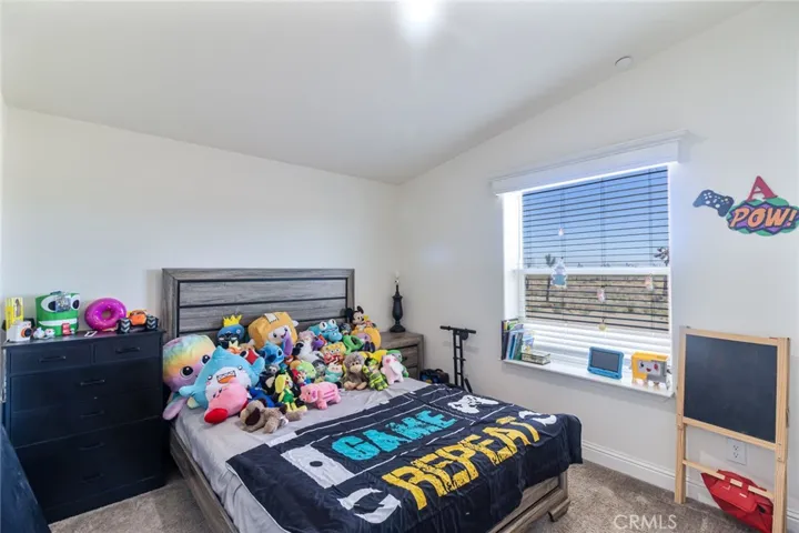 2876 Goss, Phelan, California 92371