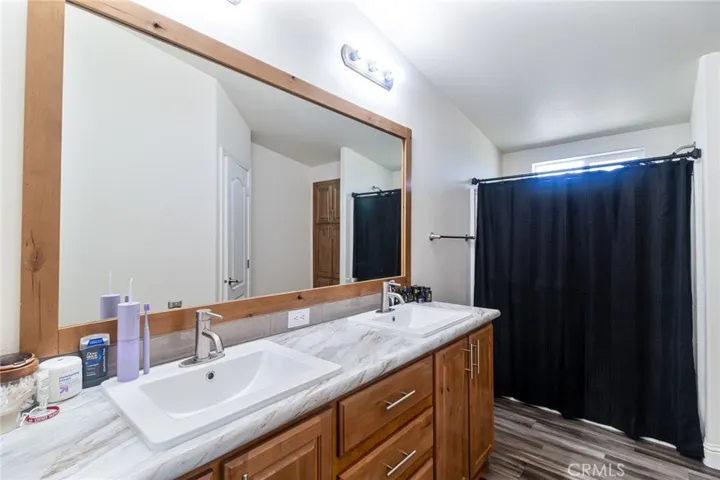 2876 Goss, Phelan, California 92371