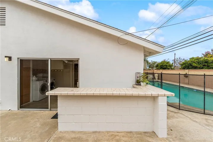 6101 Killarney, Garden Grove, California 92845