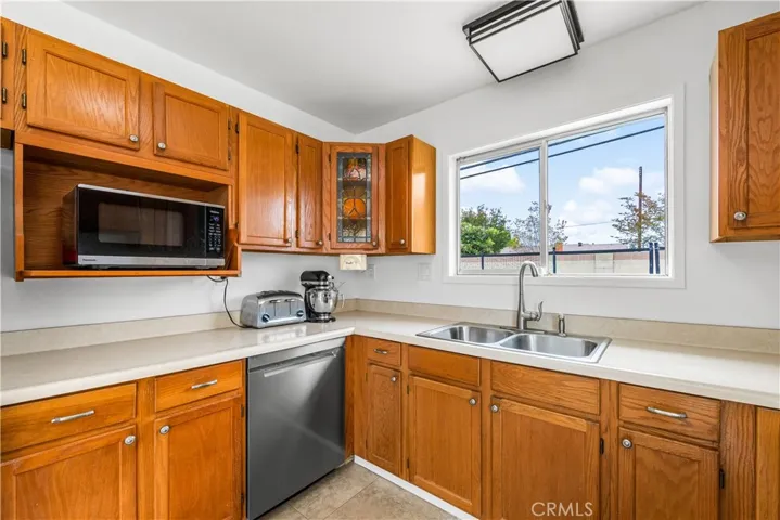 6101 Killarney, Garden Grove, California 92845