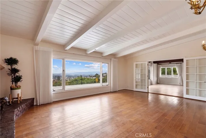 3737 Debstone Ave, Sherman Oaks, California 91423