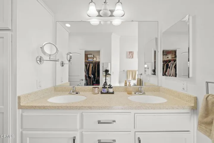 20-web-or-mls-SeaoroStudios-15750Arroyo-
