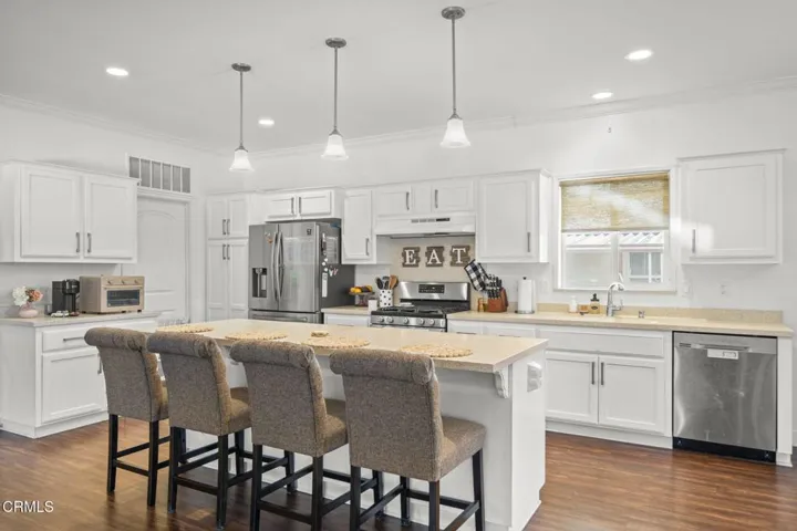 13-web-or-mls-SeaoroStudios-15750Arroyo-