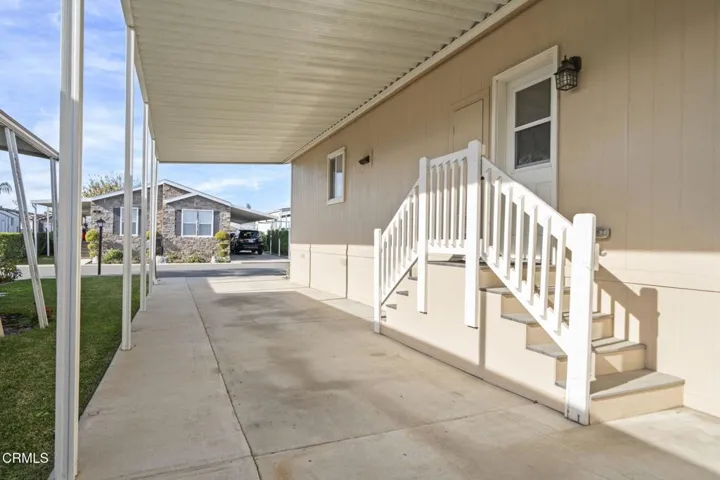 28-web-or-mls-SeaoroStudios-15750Arroyo-