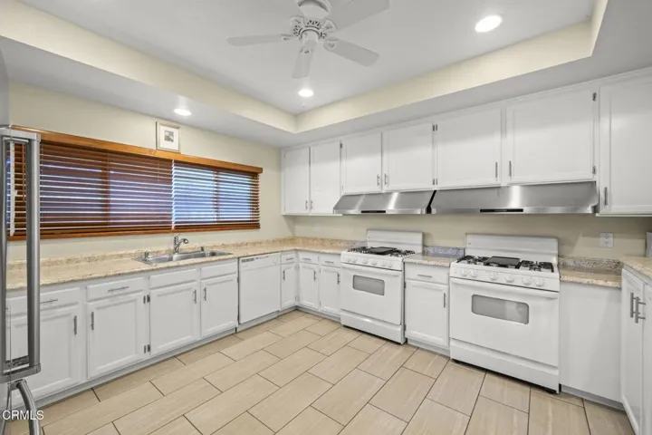 38-web-or-mls-SeaoroStudios-15750Arroyo-