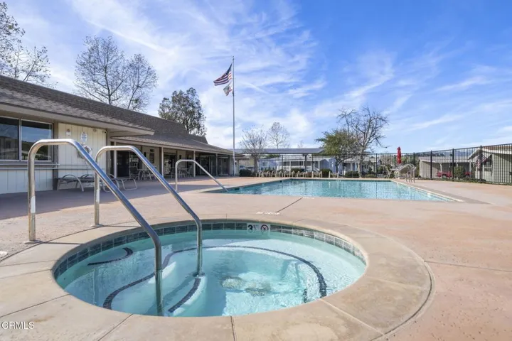 32-web-or-mls-SeaoroStudios-15750Arroyo-
