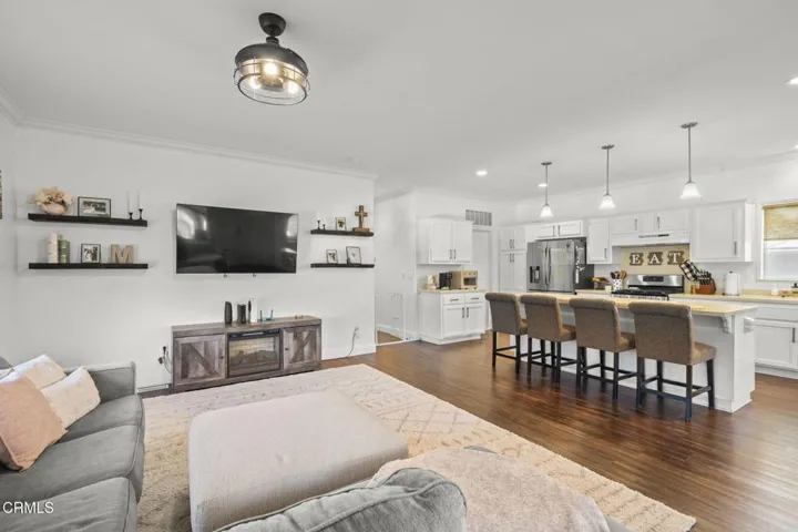 12-web-or-mls-SeaoroStudios-15750Arroyo-