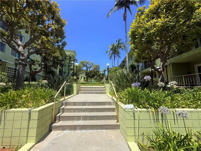 1301 S Atlantic Boulevard B424, Monterey Park, California 91754