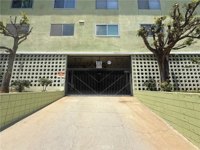1301 S Atlantic Boulevard B424, Monterey Park, California 91754