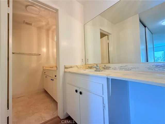 1301 S Atlantic Boulevard B424, Monterey Park, California 91754