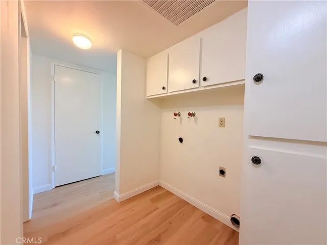 1301 S Atlantic Boulevard B424, Monterey Park, California 91754