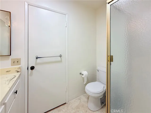 1301 S Atlantic Boulevard B424, Monterey Park, California 91754