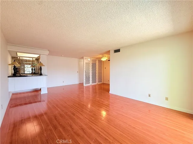 1301 S Atlantic Boulevard B424, Monterey Park, California 91754