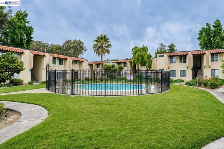 975 Murrieta Blve 24, Livermore, California 94550