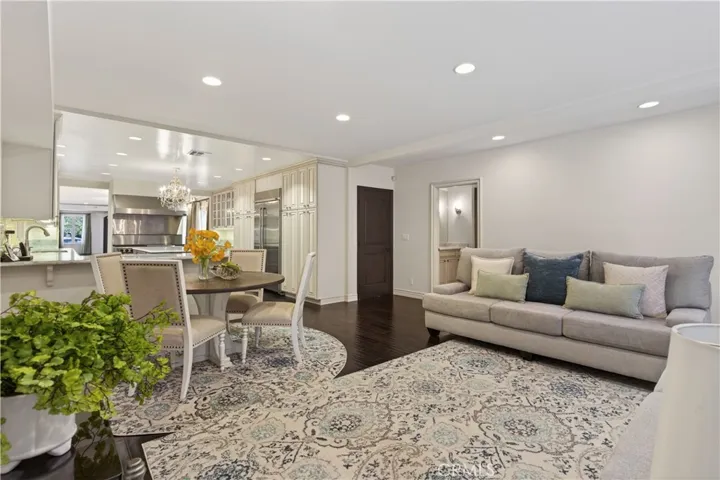 2257 Manning Avenue, Los Angeles, California 90064