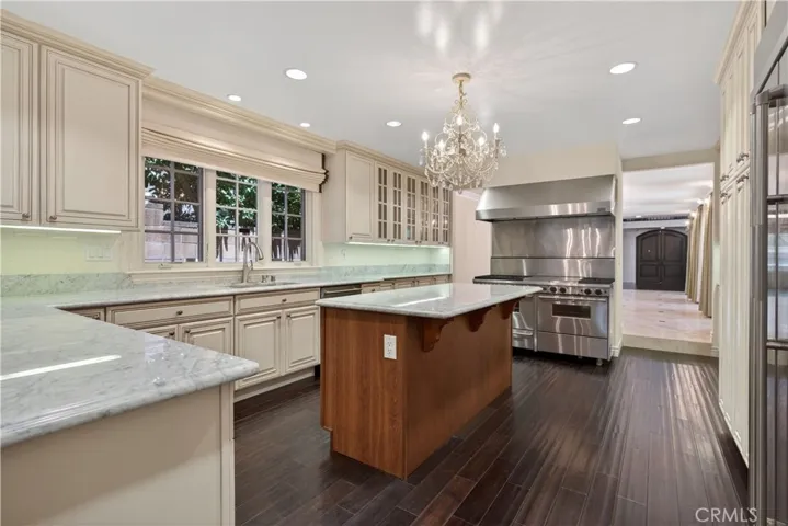 2257 Manning Avenue, Los Angeles, California 90064