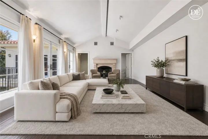 Virtually staged great room