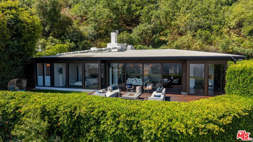 7318 Pacific View Drive, Los Angeles, California 90068