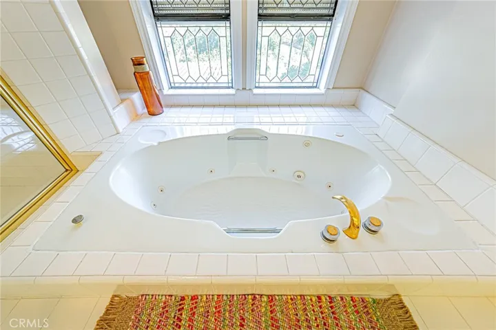 1737 Gainsborough Road, San Dimas, California 91773