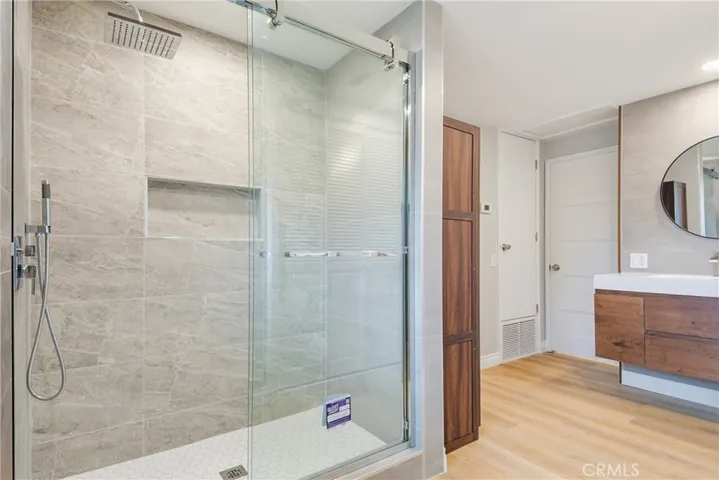 802 Ronda Mendoza N, Laguna Woods, California 92637