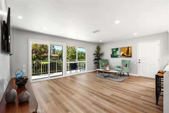 802 Ronda Mendoza N, Laguna Woods, California 92637