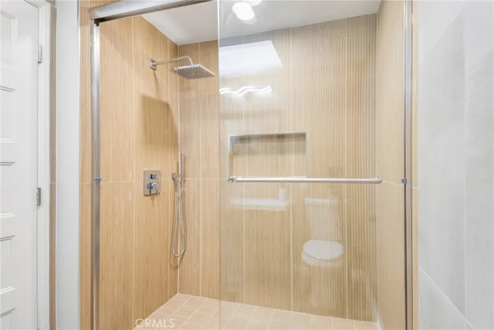 802 Ronda Mendoza N, Laguna Woods, California 92637