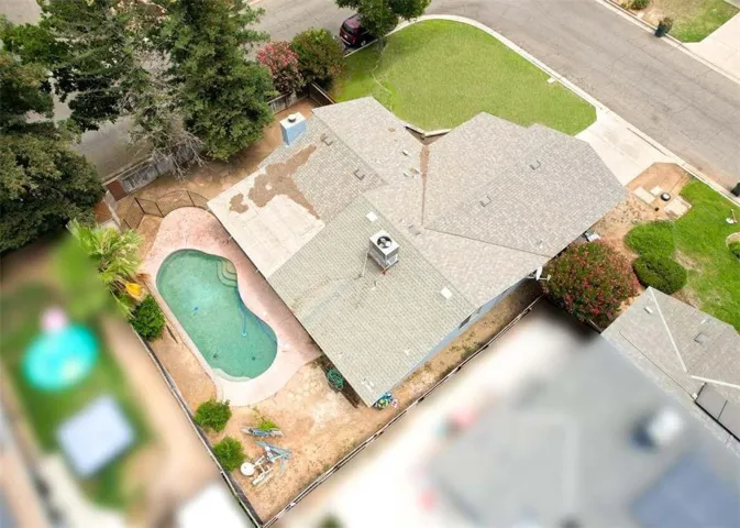 6205 Barcus, Fresno, California 93722