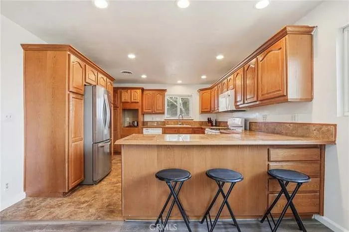 5209 W Avenue M8, Quartz Hill, California 93536