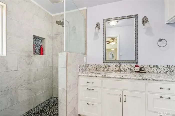5209 W Avenue M8, Quartz Hill, California 93536