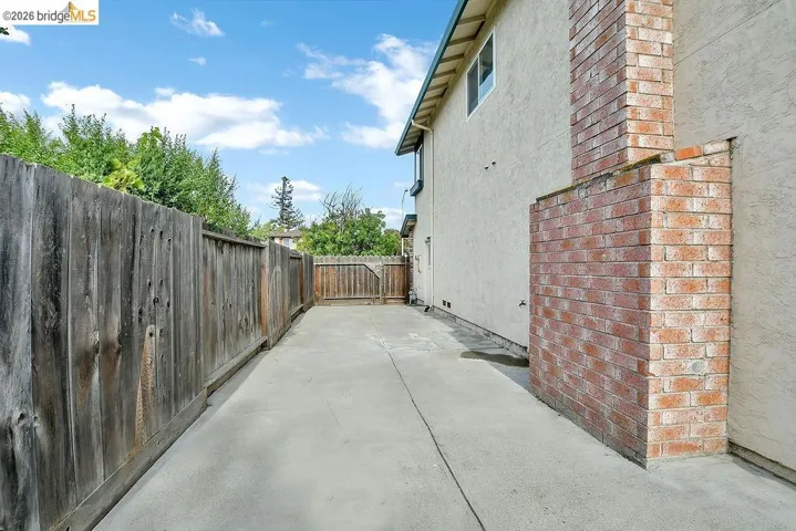 3318 Bluejay Drive, Antioch, California 94509-5186