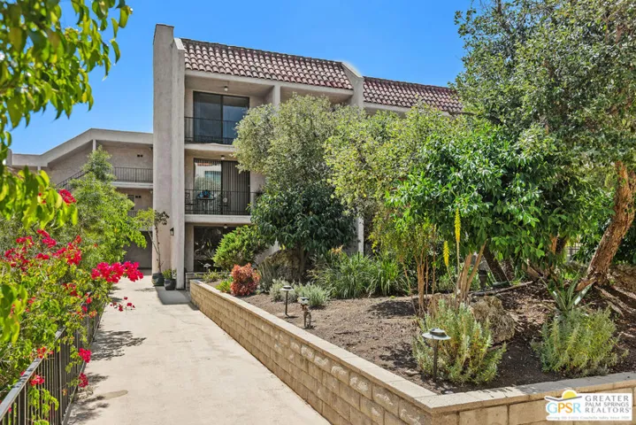 1401 Valley View Road 321, Glendale, California 91202