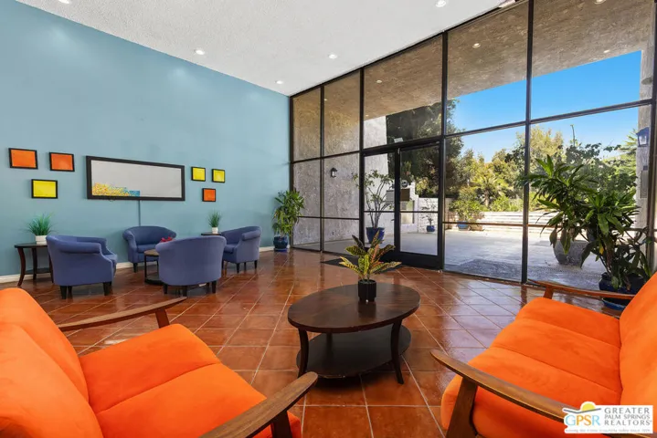 1401 Valley View Road 321, Glendale, California 91202