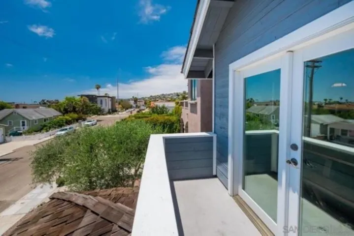 1470 Evergreen, San Diego, California 92106