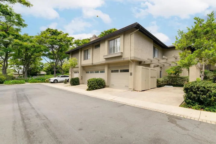 6094 Cumulus Lane, San Diego, California 92110