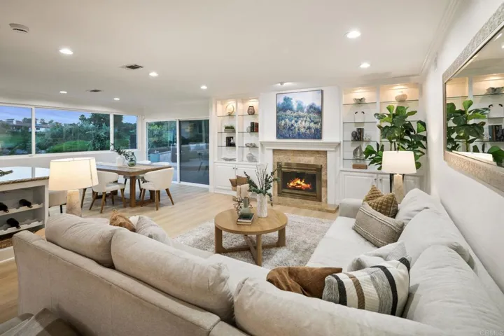 12396 Grandee Court, San Diego, California 92128