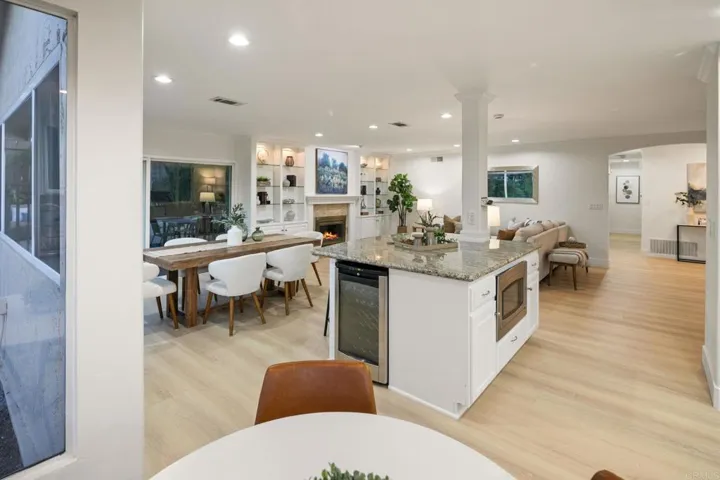 12396 Grandee Court, San Diego, California 92128