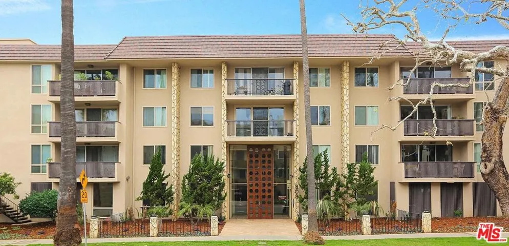 809 S Bundy Drive 214, Los Angeles, California 90049