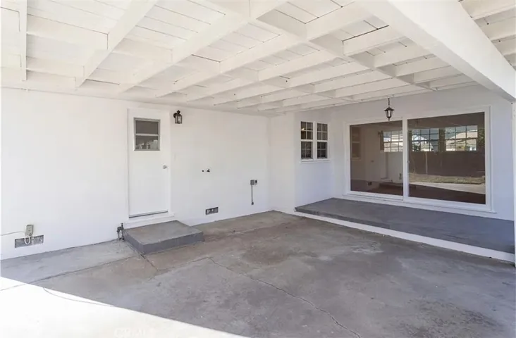 7916 Limerick, Winnetka, California 91306