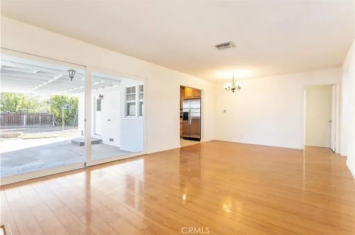 7916 Limerick, Winnetka, California 91306
