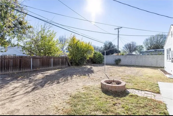 7916 Limerick, Winnetka, California 91306