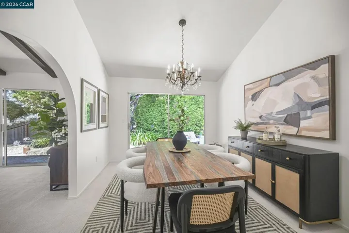 1085 Country Club Drive, Moraga, California 94556