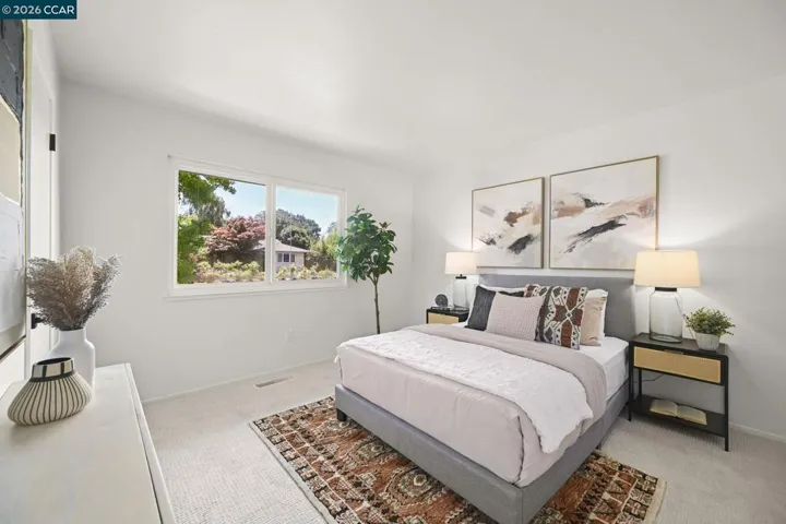 1085 Country Club Drive, Moraga, California 94556