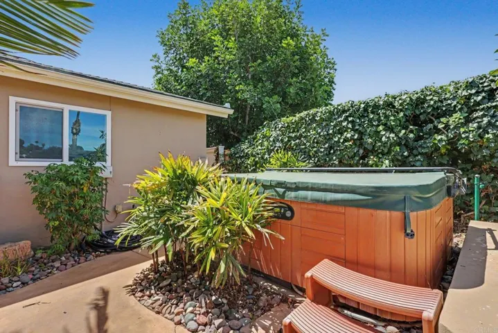6382 Lake Shore Drive, San Diego, California 92119