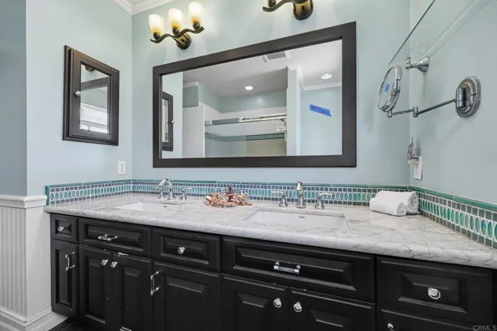 6382 Lake Shore Drive, San Diego, California 92119
