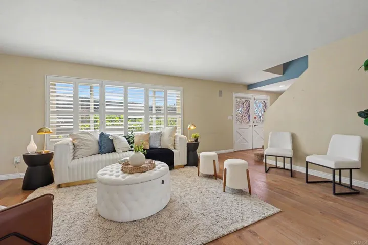 6382 Lake Shore Drive, San Diego, California 92119