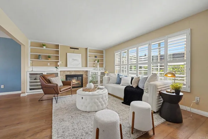6382 Lake Shore Drive, San Diego, California 92119