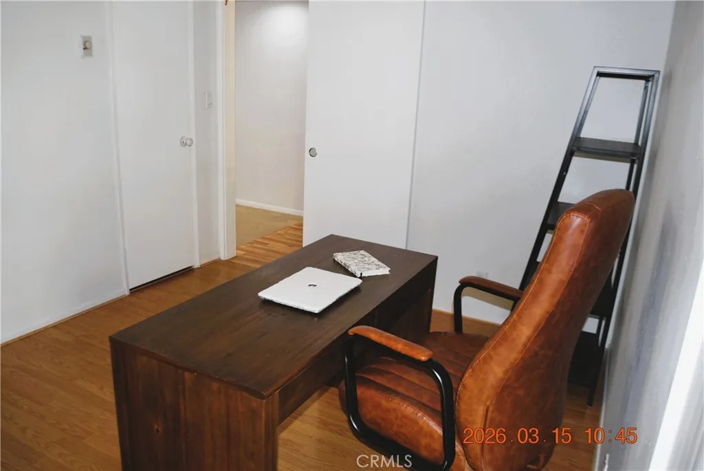 2nd bedroom could be used as an office