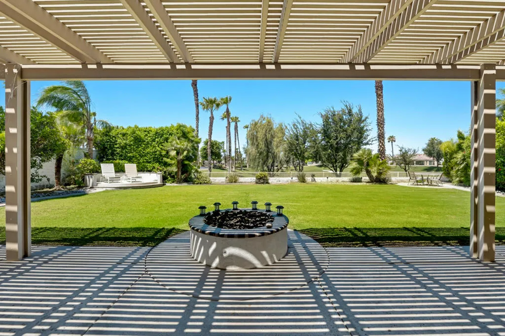 new-80320-avenida-santa-alicia-011