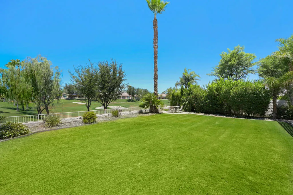 new-80320-avenida-santa-alicia-017