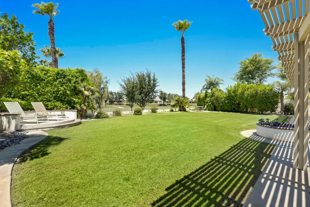 new-80320-avenida-santa-alicia-013